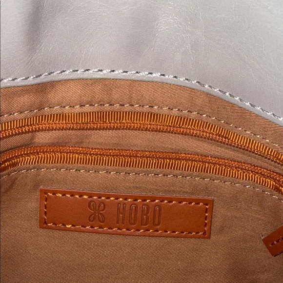 Hobo International Winn Belt Bag in Light Grey Retail $138.00 Pristine - Picture 14 of 16